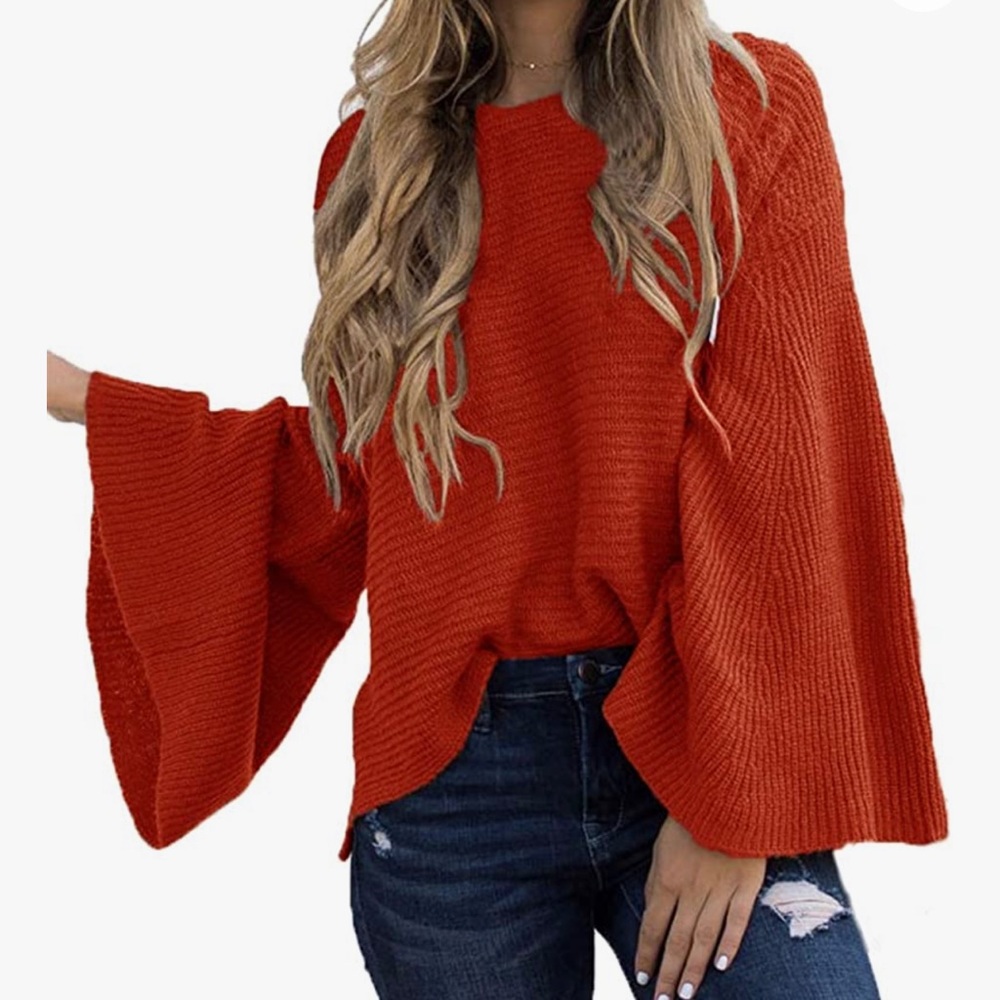 NWOT bell sleeve sweater